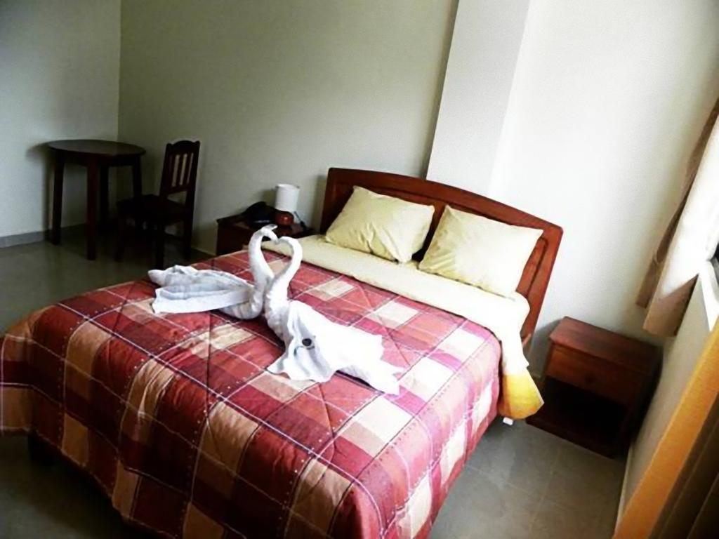 Hotel Jose Antonios Inn Puerto Maldonado Habitación foto